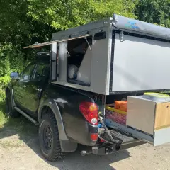 Zabudowa na pick-up: rodzaje, zalety i zastosowania - kompendium