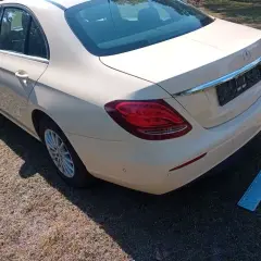 Mercedes E Klasa W213 - pełne informacje, cechy i opinie użytkowników