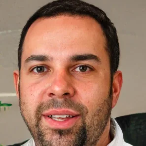 Autor Mariusz Jankowski