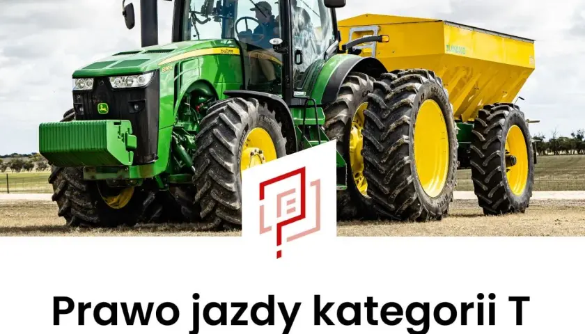 Zielony traktor z żółtym rozsiewaczem, gotowy do pracy na polu. Posiadanie prawa jazdy kat T otwiera drogę do prowadzenia takich maszyn.
