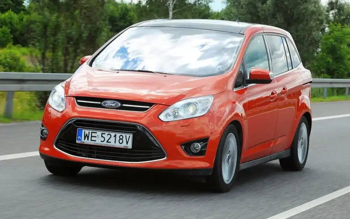 Ford C-Max 1.6 TDCi - czy to dobry diesel do rodziny?