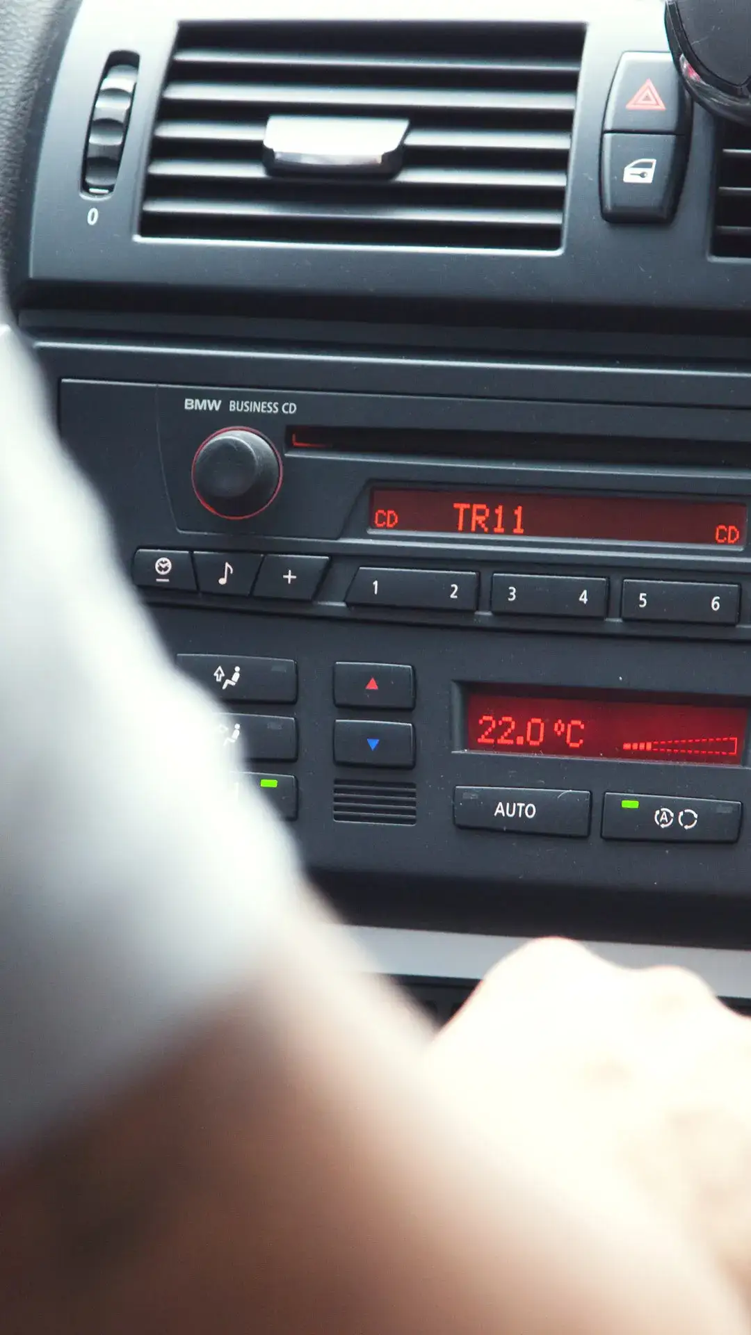 Zdjęcie Abonament za radio w samochodzie od kiedy? Sprawdź, czy musisz płacić i jakie są wyjątki
