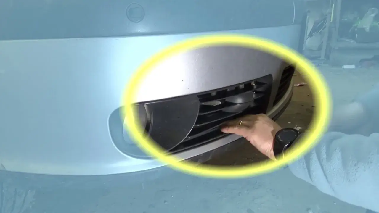 Zdjęcie Gdzie jest zaczep do holowania Audi A3? Oto, co musisz wiedzieć